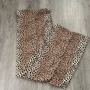 Gorgeous Leopard scarf 🐆
